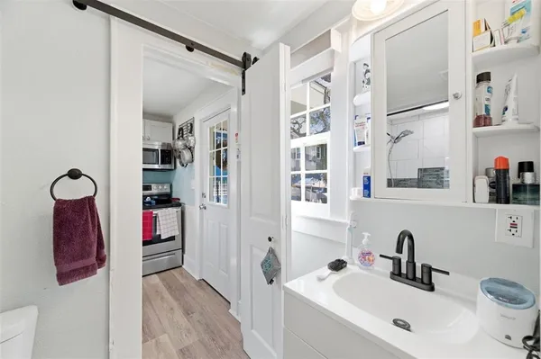 $849,900 | 320 North Betty Lane, Clearwater, FL 33755