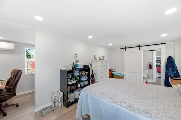 $849,900 | 320 North Betty Lane, Clearwater, FL 33755