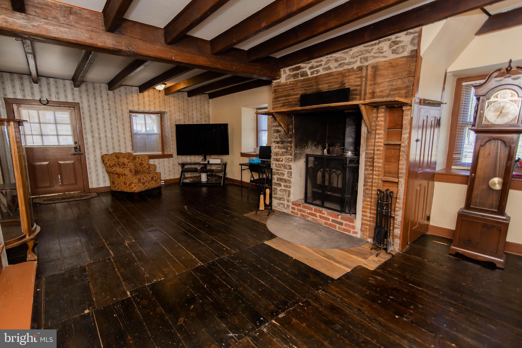 2285 Spinnerstown Road Quakertown, PA 18951 - Photo 10 of 37 Gallery Image 10