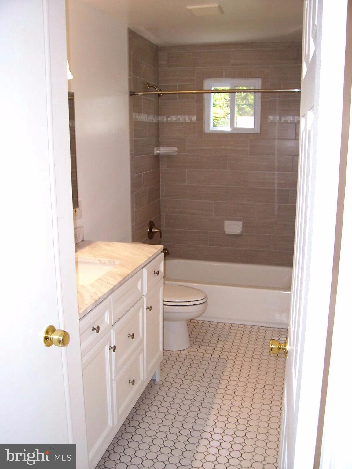 3706 Eastman Road Randallstown, MD 21133 - Photo 12 of 14 Bath (Master)