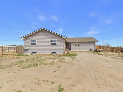 $540,000 | 429 East Bate Avenue, Byers, CO 80103