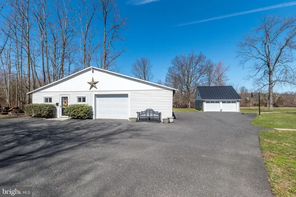 $899,900 | 1219 Ridge Road, Sellersville, PA 18960