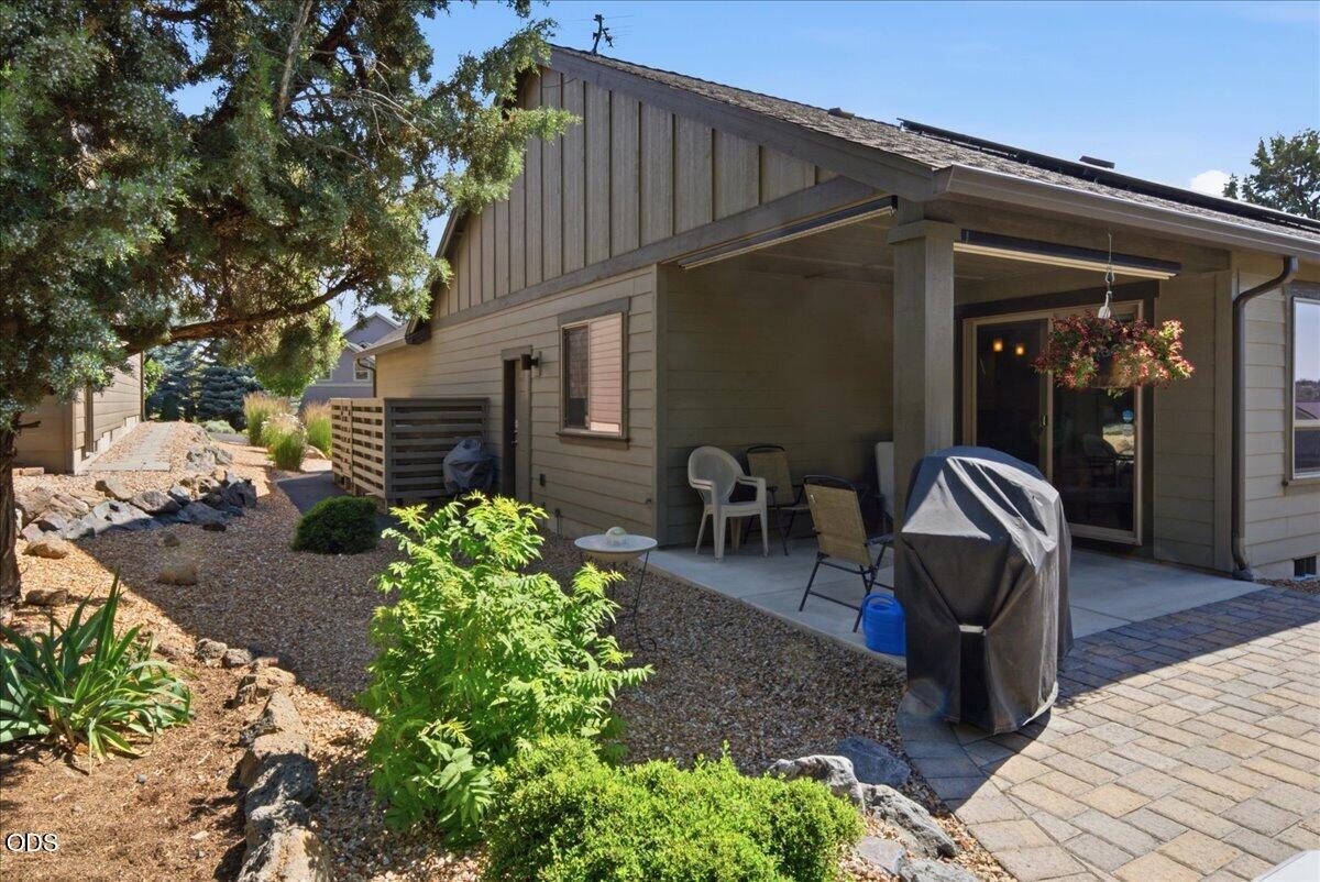 1726 Turnstone Road Redmond, OR 97756 - Photo 39 of 58