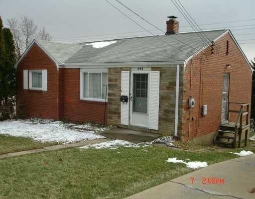 808 Highview Road Pittsburgh, PA 15234 - Photo 1 of 8 Exterior Front.