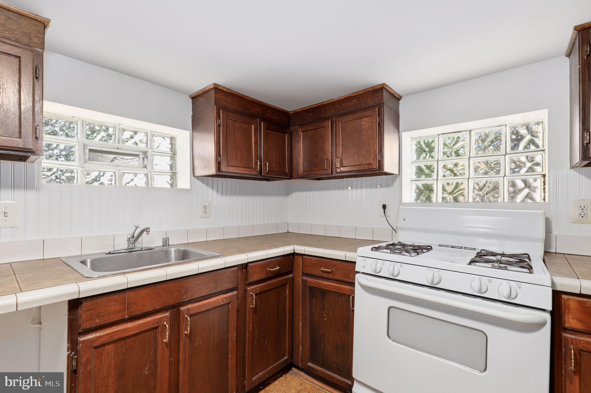 7 Lodge Road Catonsville, MD 21228 - Photo 16 of 27