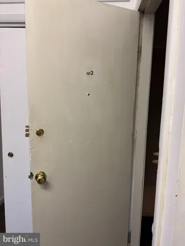 $950 | 251 South Melville Street, Unit 2, Philadelphia, PA 19139