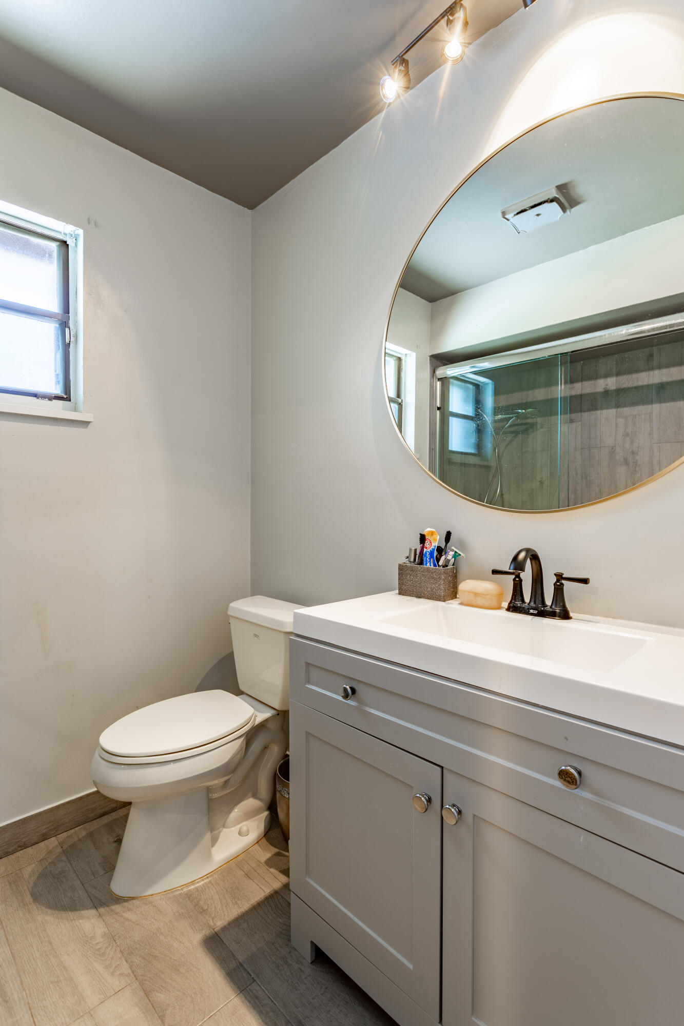 905 West Weatherbee Road Fort Pierce, FL 34982 - Photo 15 of 29 905 MLS--35