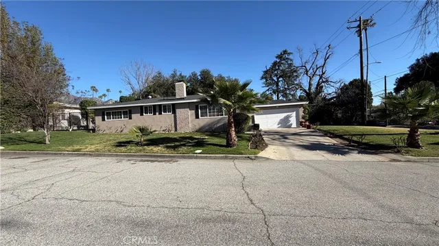 $829,900 | 649 East Sacramento Street, Altadena, CA 91001