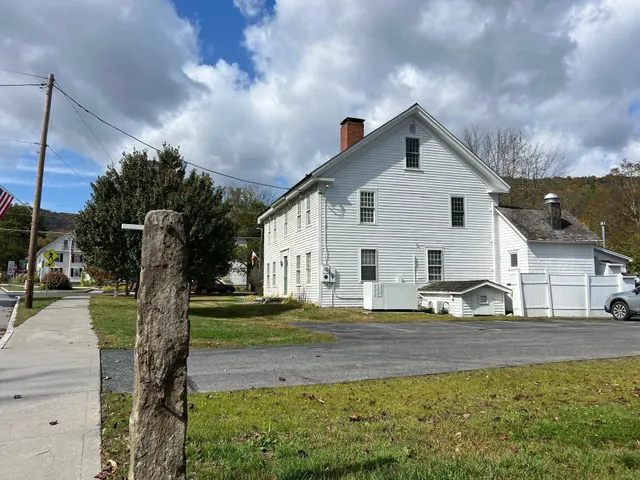 $899,000 | 3732 Highway 30, Jamaica, VT 05343