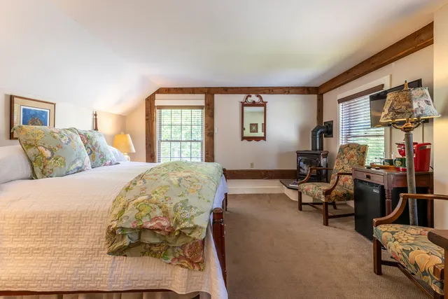 $899,000 | 3732 Highway 30, Jamaica, VT 05343