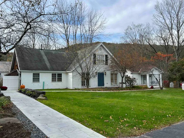 $899,000 | 3732 Highway 30, Jamaica, VT 05343