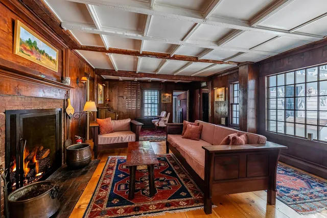 $899,000 | 3732 Highway 30, Jamaica, VT 05343