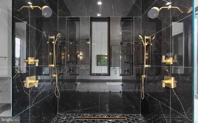 $4,499,900 | 1471 Waggaman Circle, McLean, VA 22101