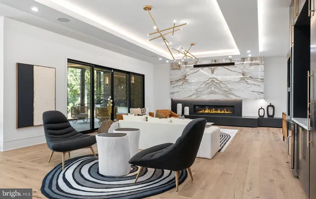 $4,499,900 | 1471 Waggaman Circle, McLean, VA 22101