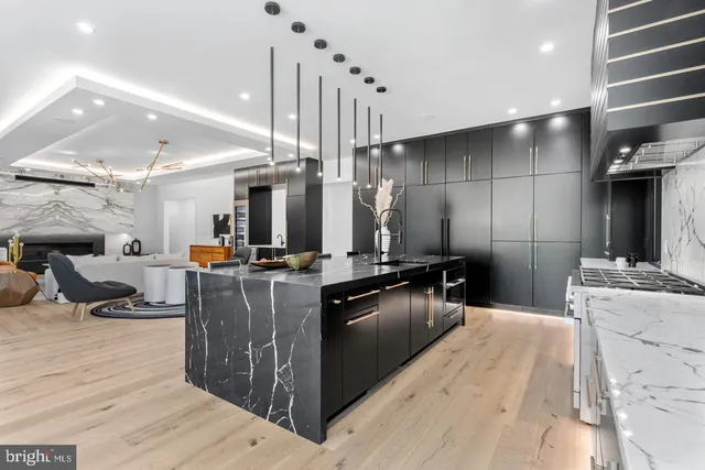 $4,499,900 | 1471 Waggaman Circle, McLean, VA 22101