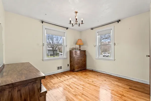 $599,999 | 11 Arnold Road, Peabody, MA 01960