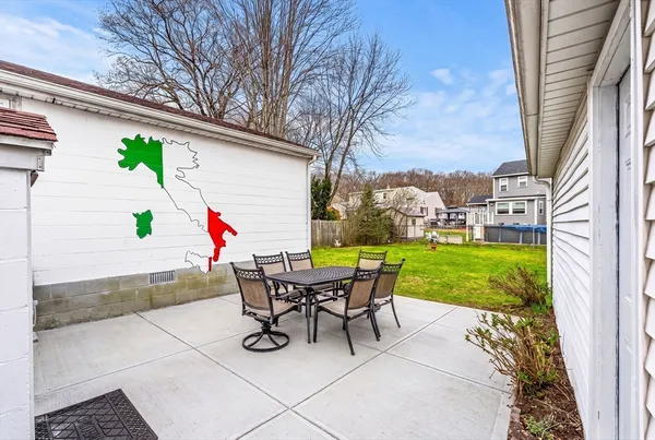 $599,999 | 11 Arnold Road, Peabody, MA 01960