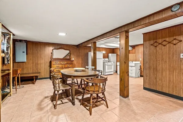 $599,999 | 11 Arnold Road, Peabody, MA 01960