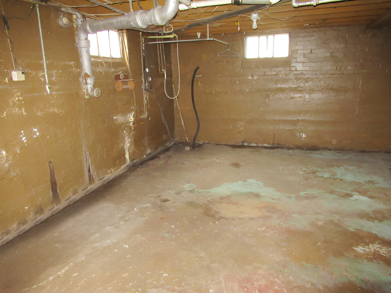 11 Dequimpal Street Westville, IL 61883 - Photo 15 of 21 a view of a room with a glass door shower