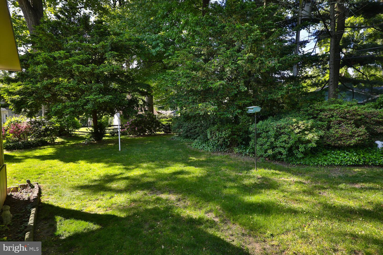 1066 Devon Road Rydal, PA 19046 - Photo 29 of 36 Yard