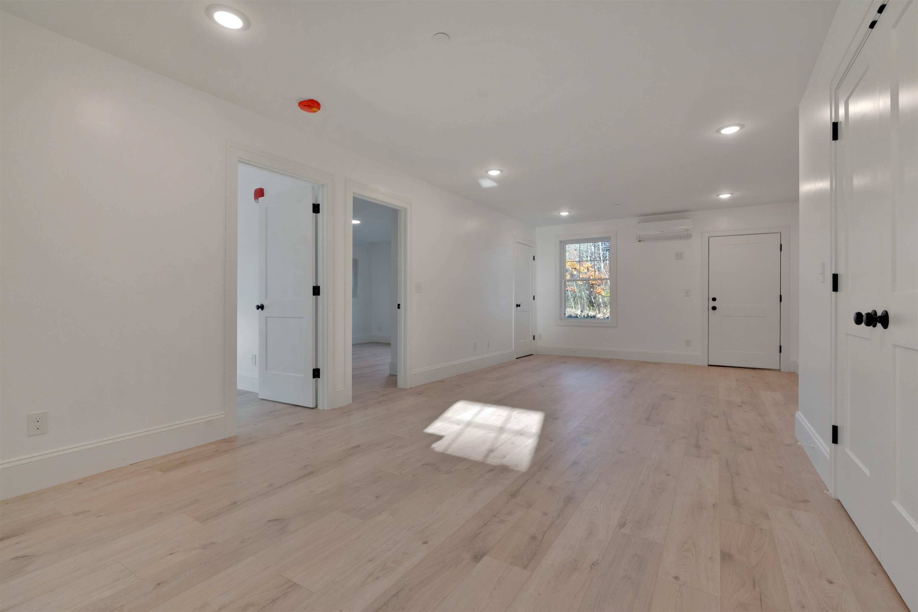 25 Tampa Drive, Unit 7 Rochester, NH 03867 - Photo 14 of 25 Gallery Image 14