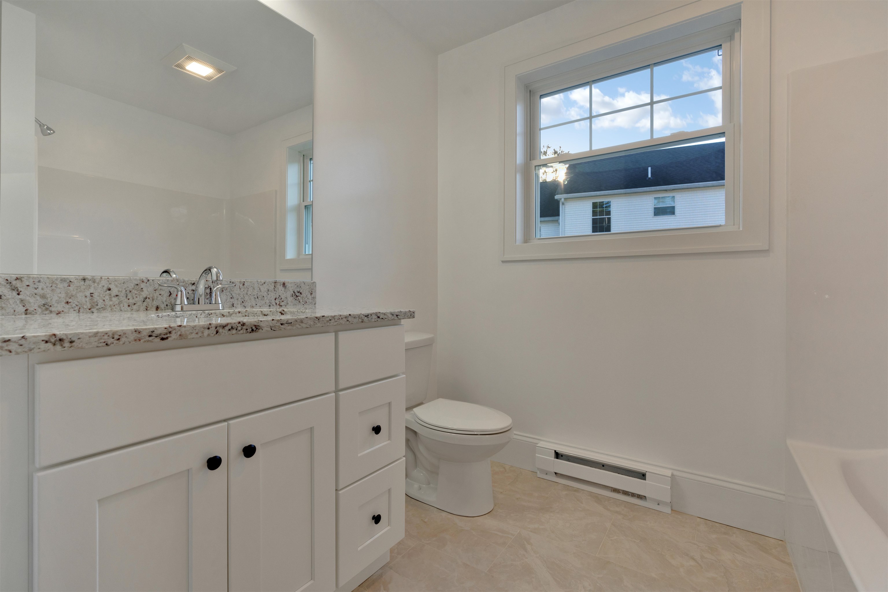 25 Tampa Drive, Unit 7 Rochester, NH 03867 - Photo 3 of 25 Gallery Image 3