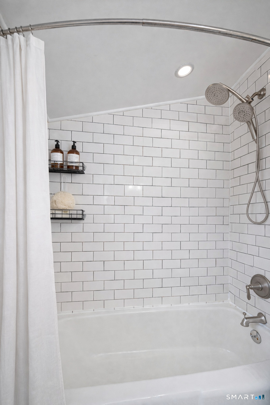 23 Sachem Street Norwalk, CT 06850 - Photo 11 of 16