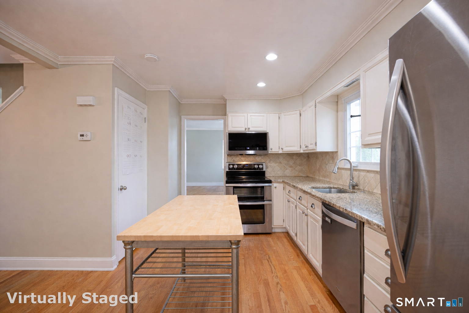 23 Sachem Street Norwalk, CT 06850 - Photo 4 of 16