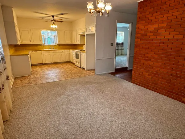 $197,000 | 1209 Garland, Plainview, TX 79072