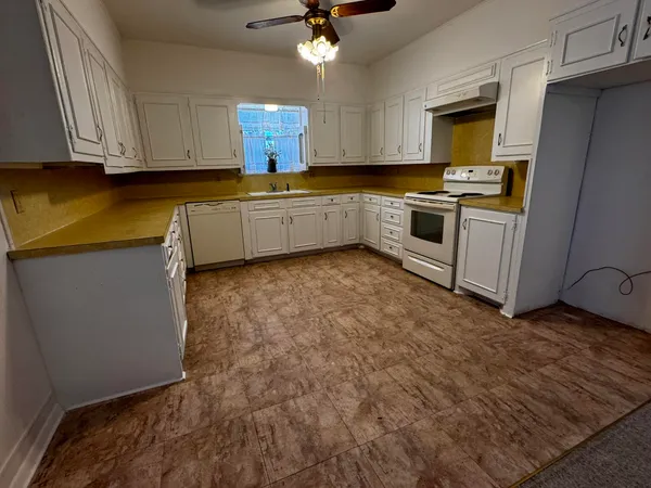 $197,000 | 1209 Garland, Plainview, TX 79072