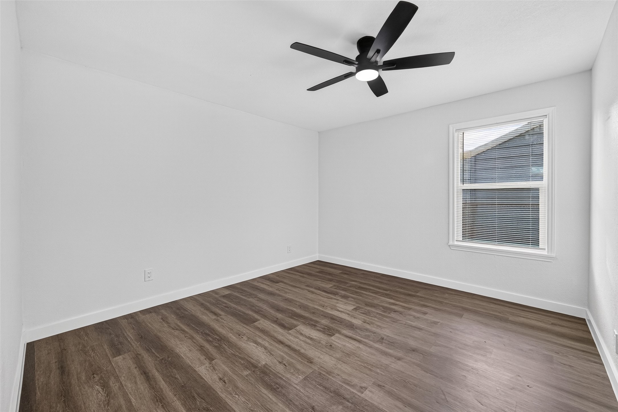 3923 Alberta Street Houston, TX 77021 - Photo 19 of 21 Bed 3