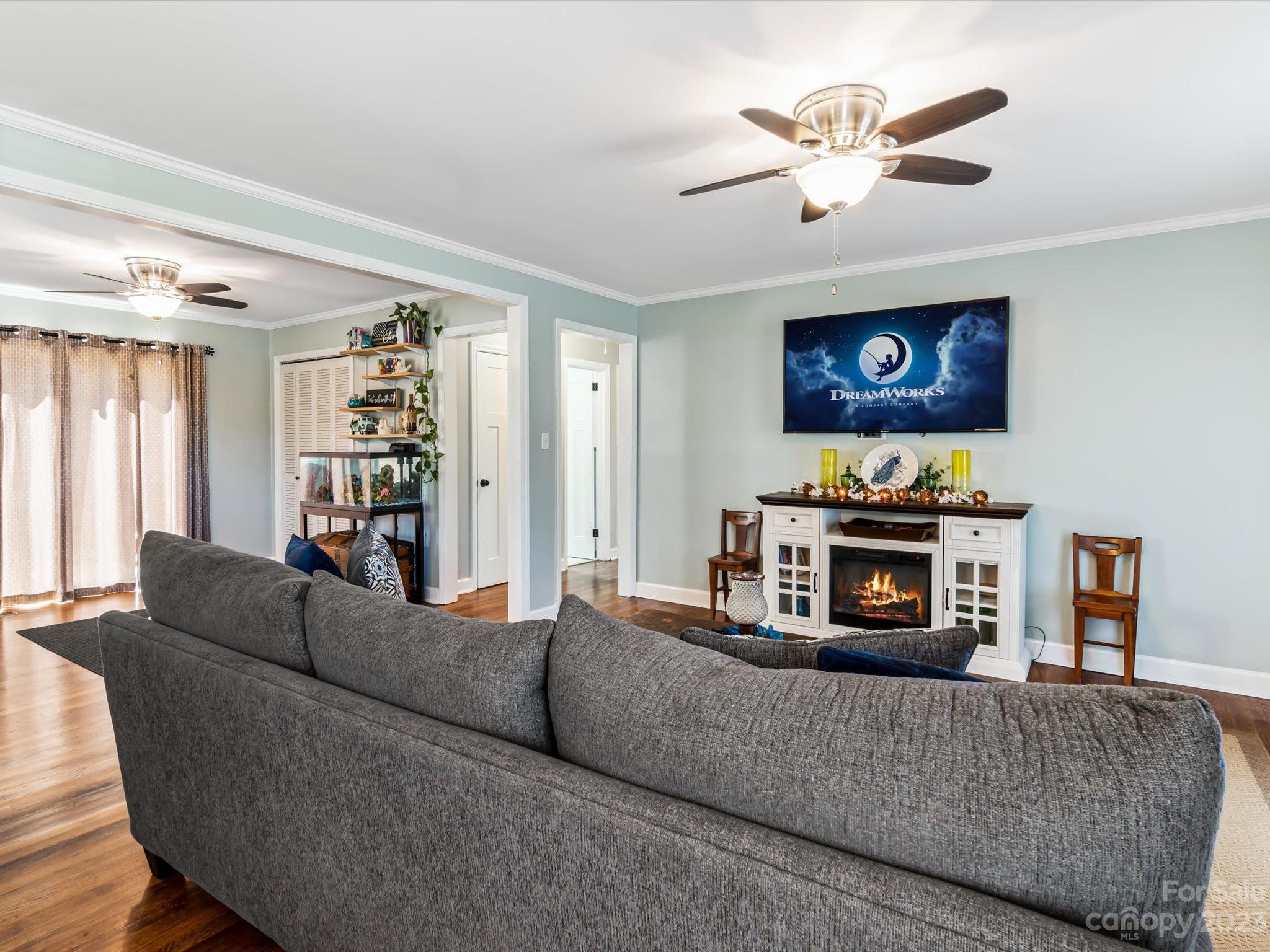 145 Rutledge Avenue Southwest Concord, NC 28025 - Photo 3 of 24 Gallery Image 3