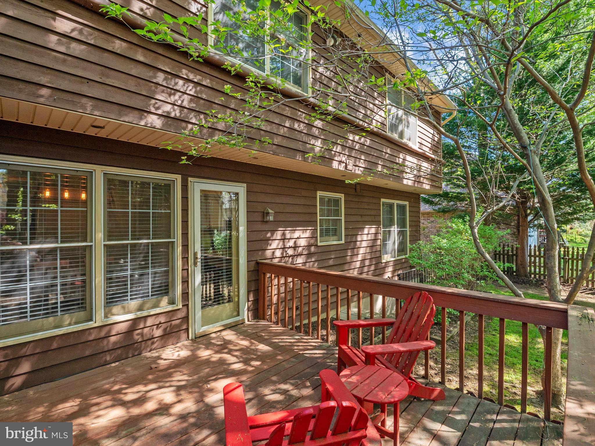 1711 Peartree Lane Crofton, MD 21114 - Photo 26 of 65 Deck