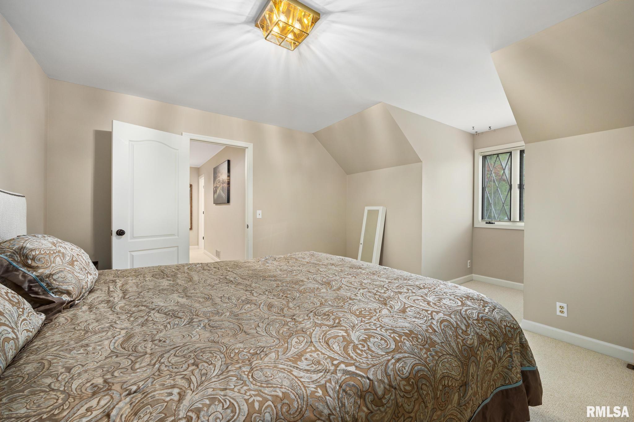 609 West Ravinwoods Road Peoria, IL 61615 - Photo 30 of 40 Gallery Image 30
