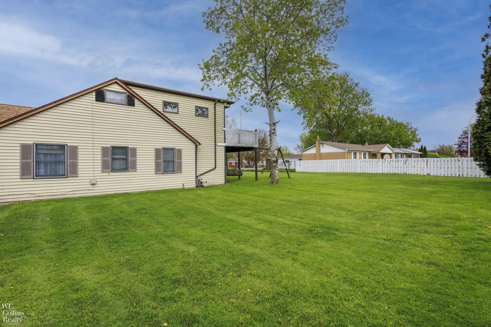 17346 Common Road Roseville, MI 48066 - Photo 23 of 28
