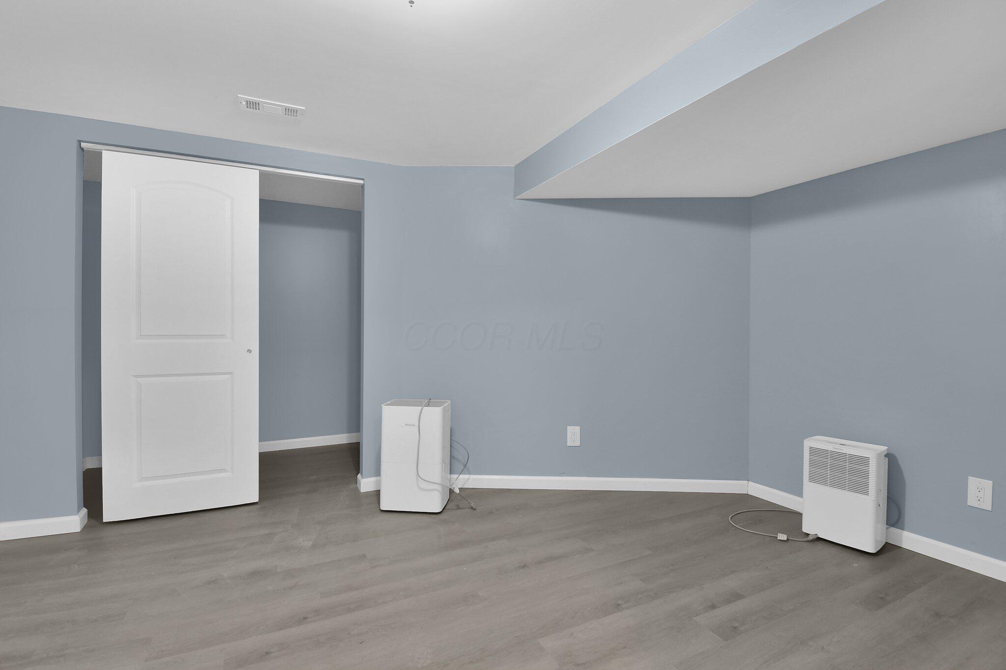 4730 Westerville Road Columbus, OH 43231 - Photo 25 of 35 LL Bedroom