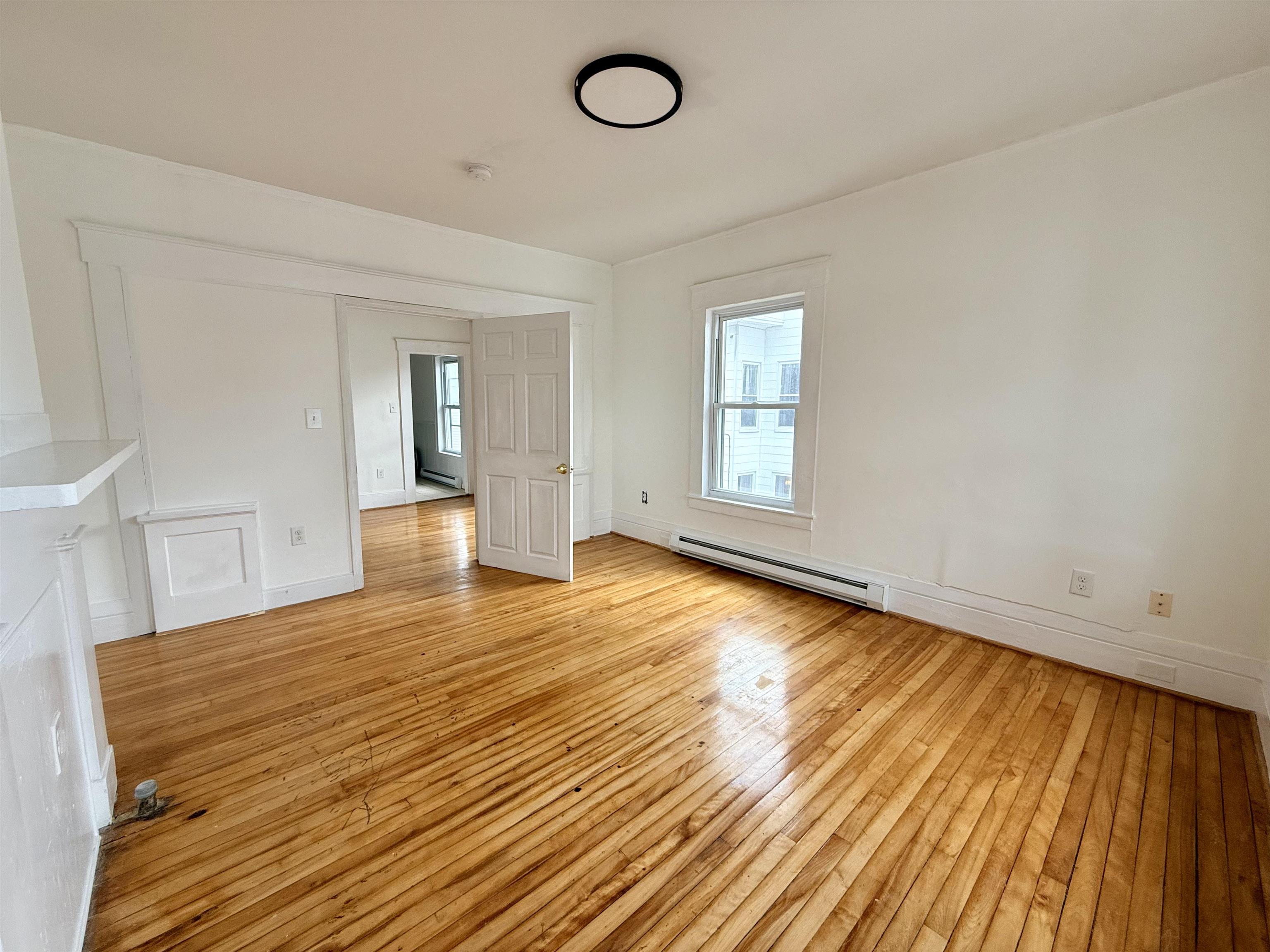 28 Brook Street, Unit 2 Manchester, NH 03104 - Photo 16 of 23