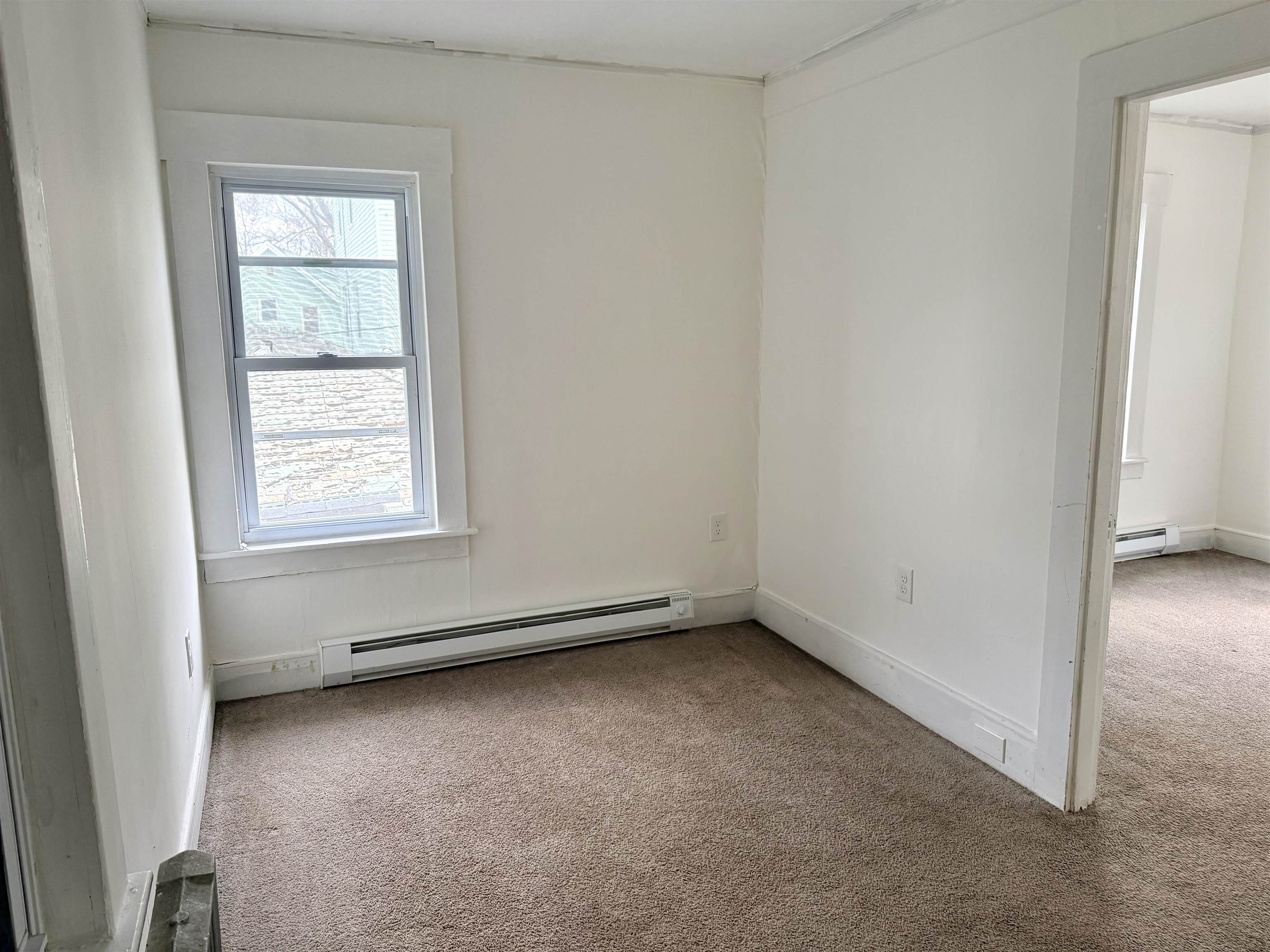 28 Brook Street, Unit 2 Manchester, NH 03104 - Photo 6 of 23