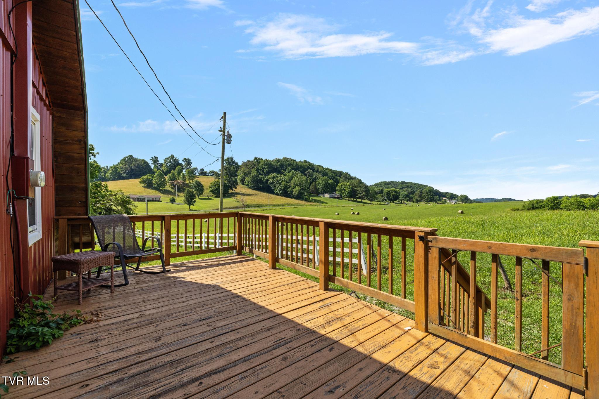 1115 Heritage Road North Chuckey, TN 37641 - Photo 39 of 68 IMG_3011