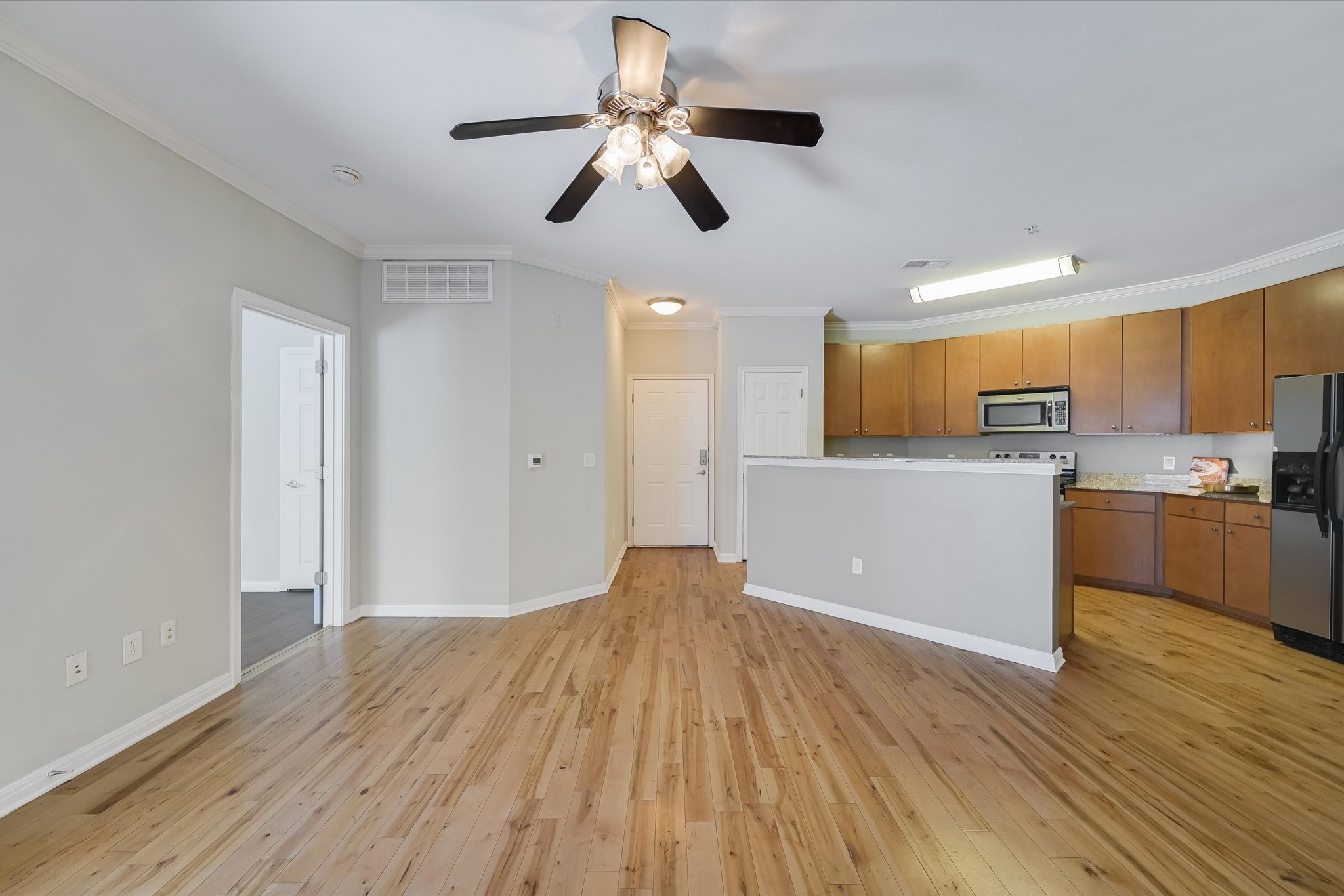 2502 Leon Street, Unit 301 Austin, TX 78705 - Photo 15 of 15
