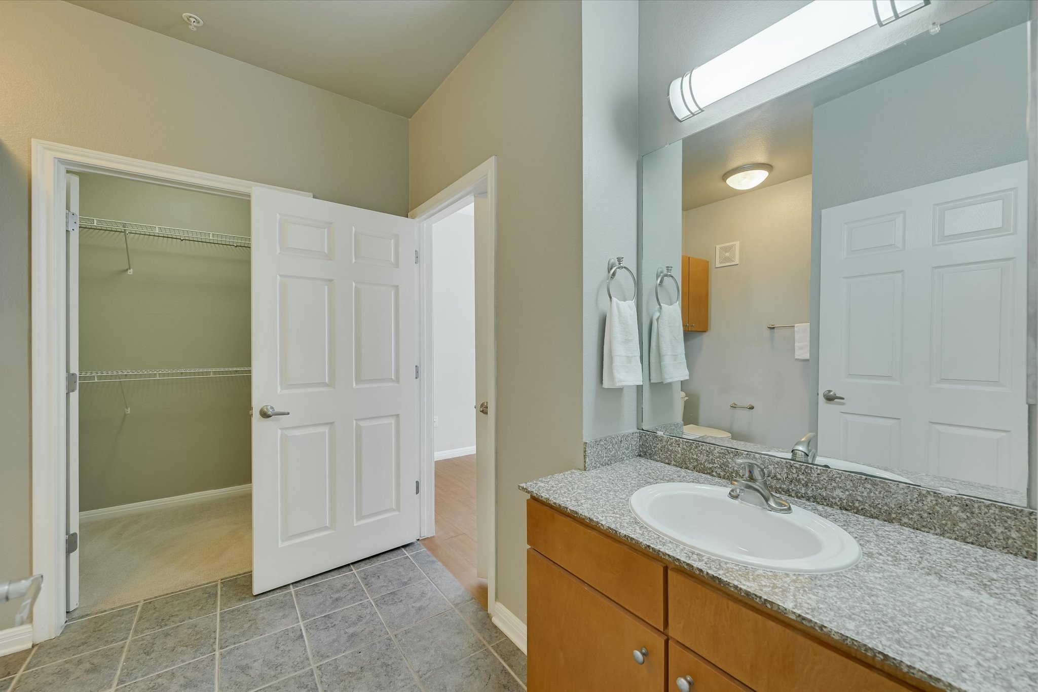 2502 Leon Street, Unit 301 Austin, TX 78705 - Photo 8 of 15 Bath with access to kitchen or bedroom.