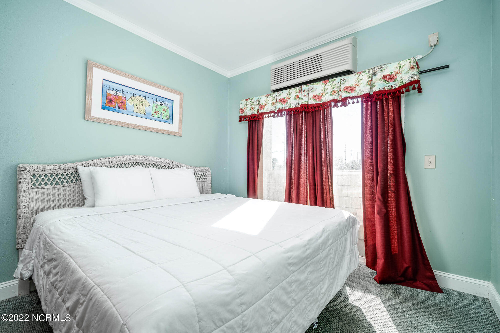 602 West Fort Macon Road, Unit 101 Atlantic Beach, NC 28512 - Photo 12 of 23 palm-suites-101-12