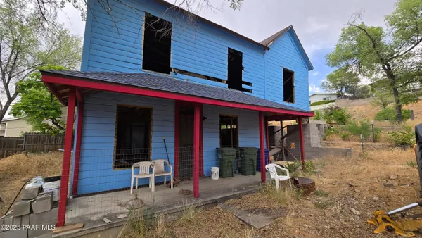 a car parked in front of a house