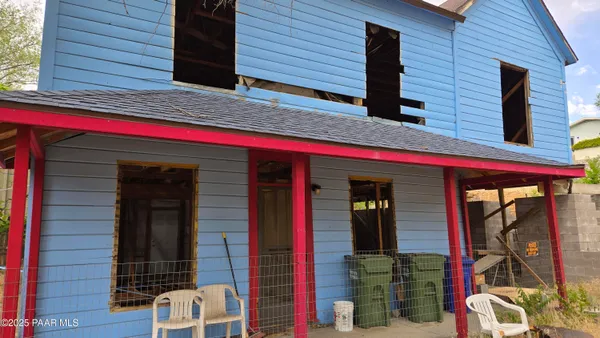 a view of an roof deck