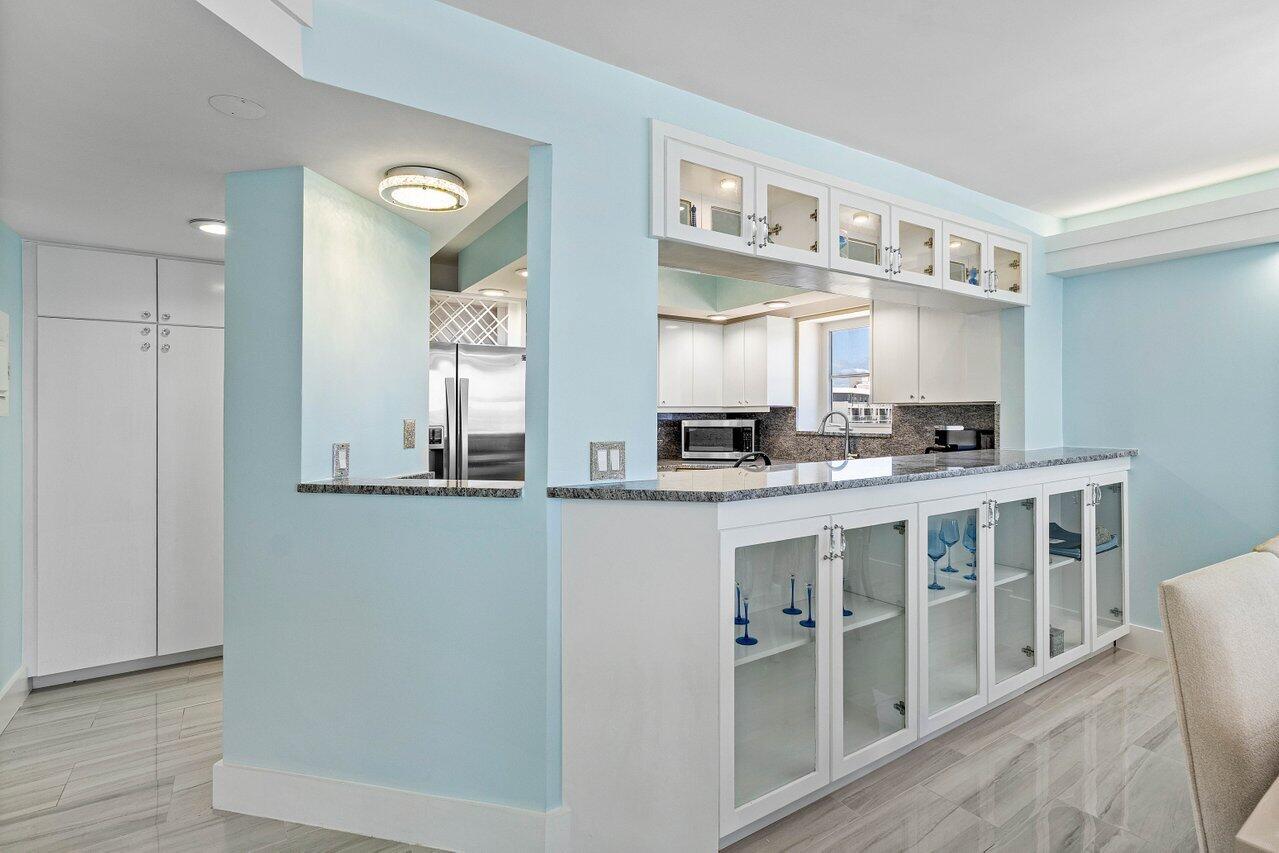 3000 South Ocean Boulevard, Unit 6010 Boca Raton, FL 33432 - Photo 12 of 34 016-3000SouthOceanBoulevard-601-BocaRato