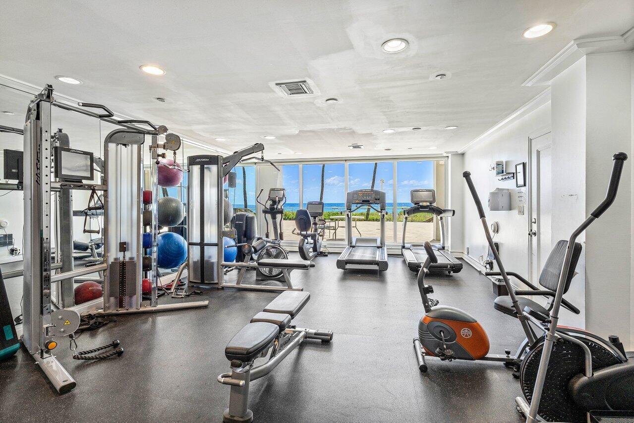 3000 South Ocean Boulevard, Unit 6010 Boca Raton, FL 33432 - Photo 23 of 34 037-3000SouthOceanBoulevard-601-BocaRato