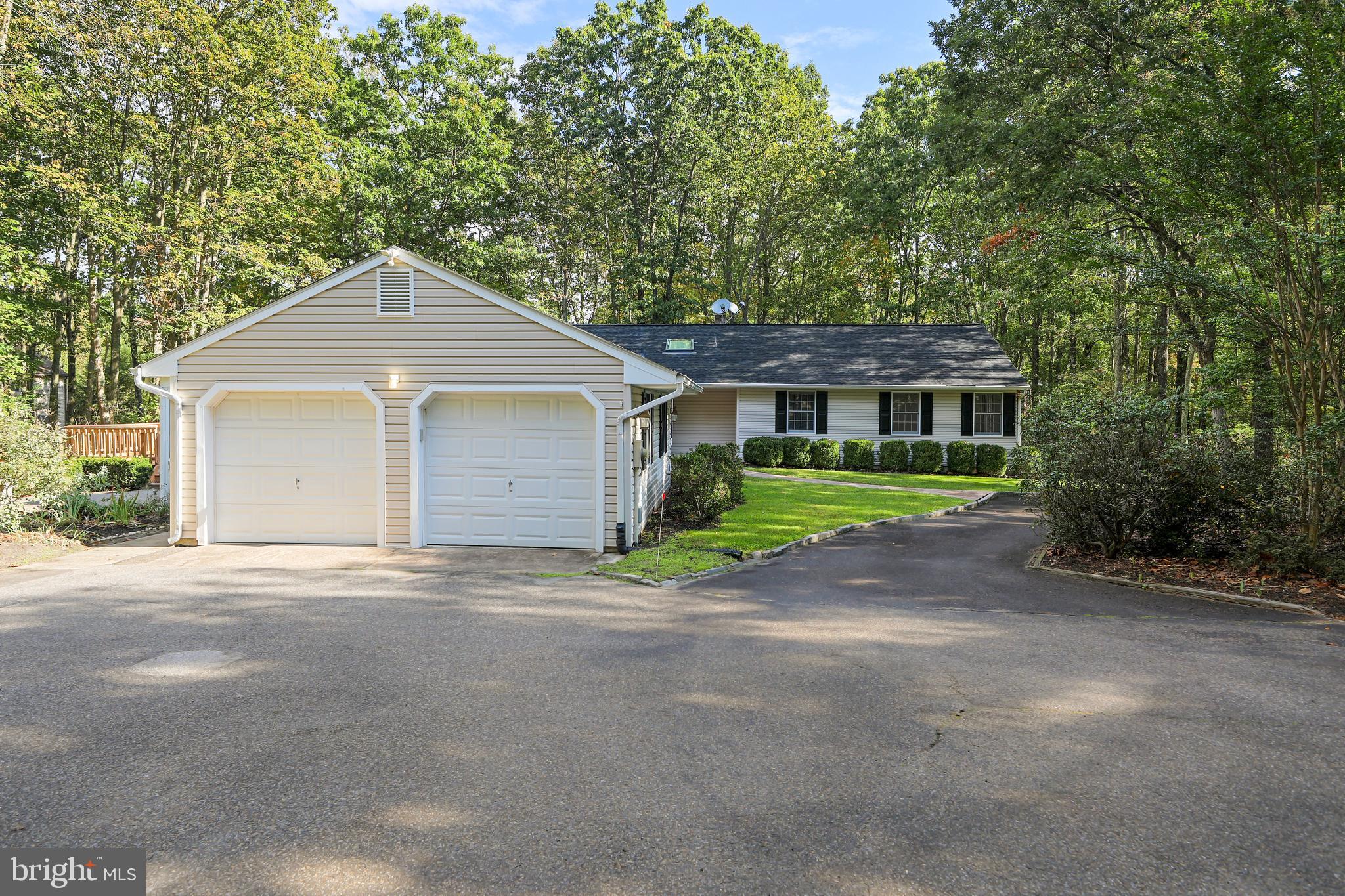 6 Tudor Court Medford, NJ 08055 - Photo 3 of 32 Driveway View