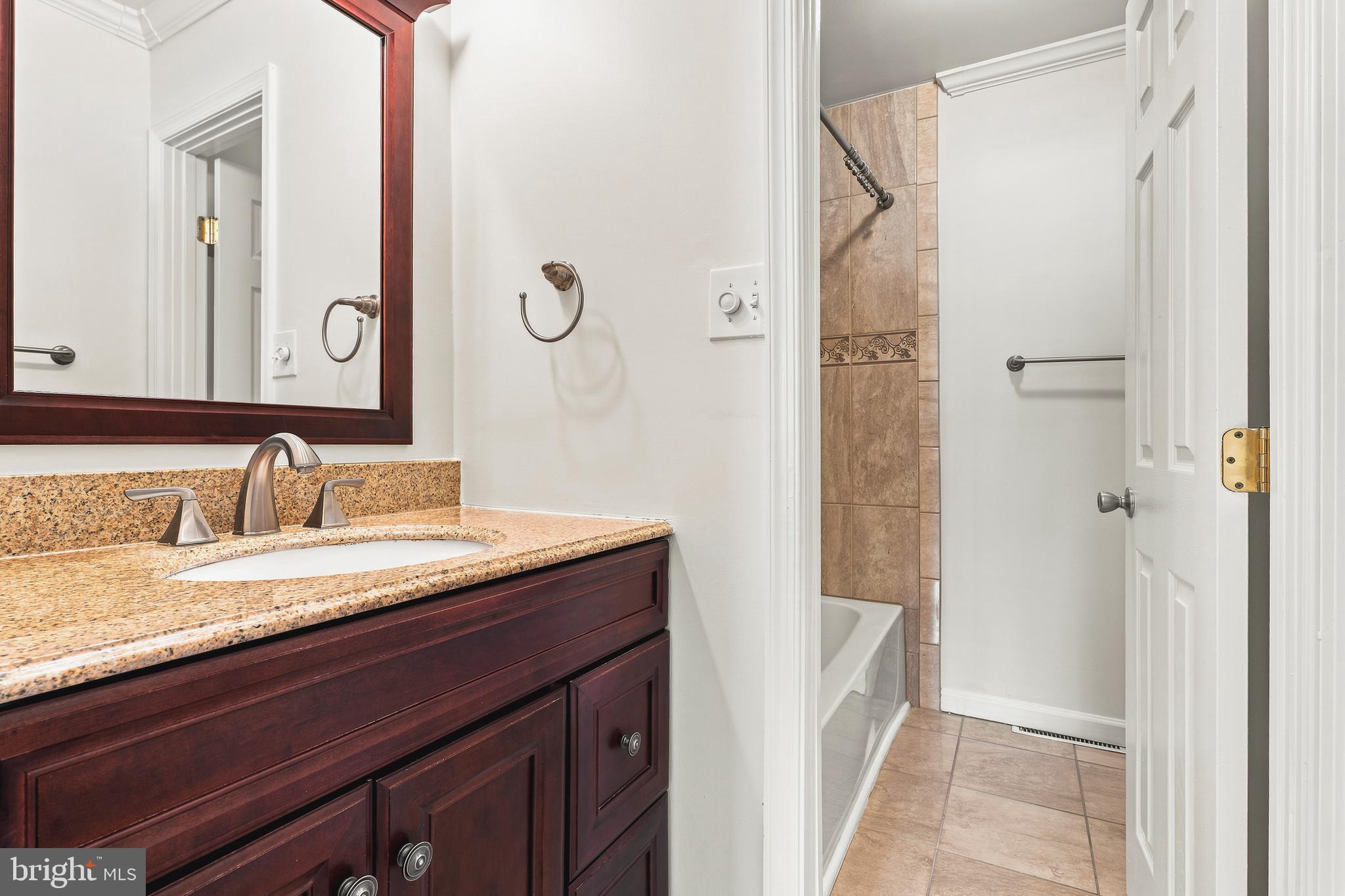 530 Holly Hunt Road Baltimore, MD 21220 - Photo 18 of 37 Main Level Full Updated Bathroom