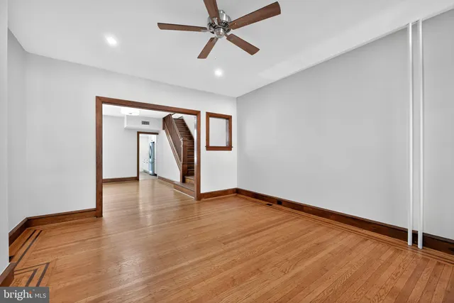 $2,500 | 3560 New Queen Street, Philadelphia, PA 19129