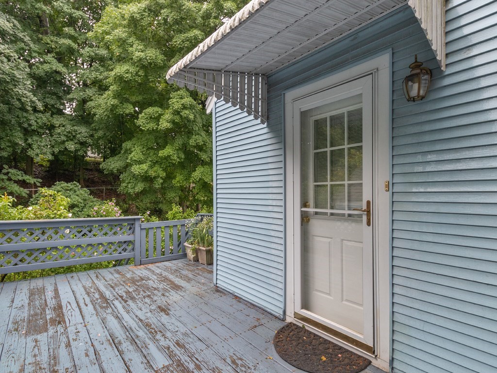 71 Farnum Road Waltham, MA 02453 - Photo 28 of 36 Gallery Image 28